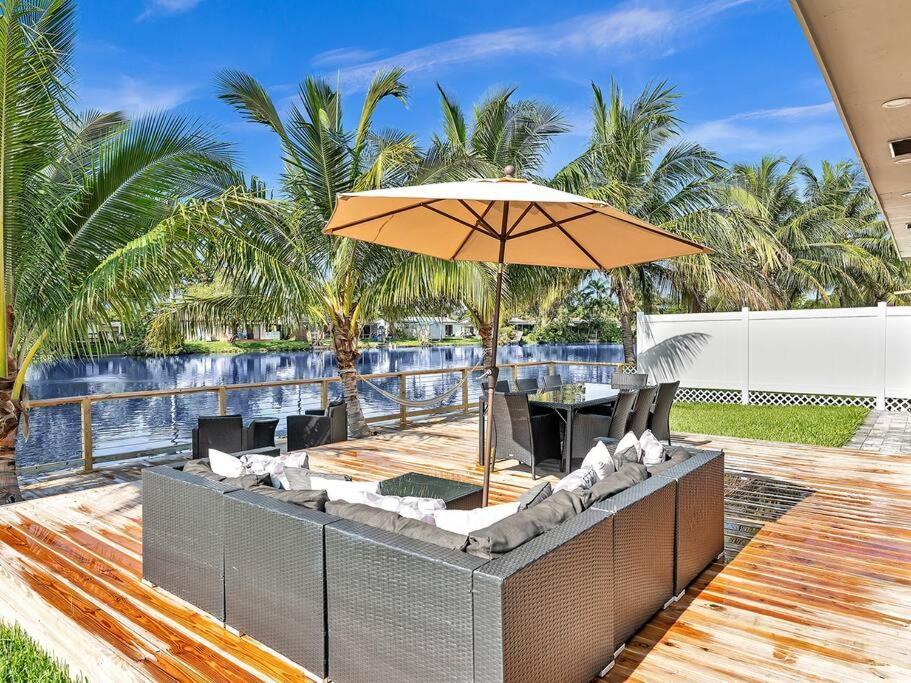 5-Star Lakefront Oasis In Hollywood-Hard Rock Casino Fort Lauderdale Exterior foto